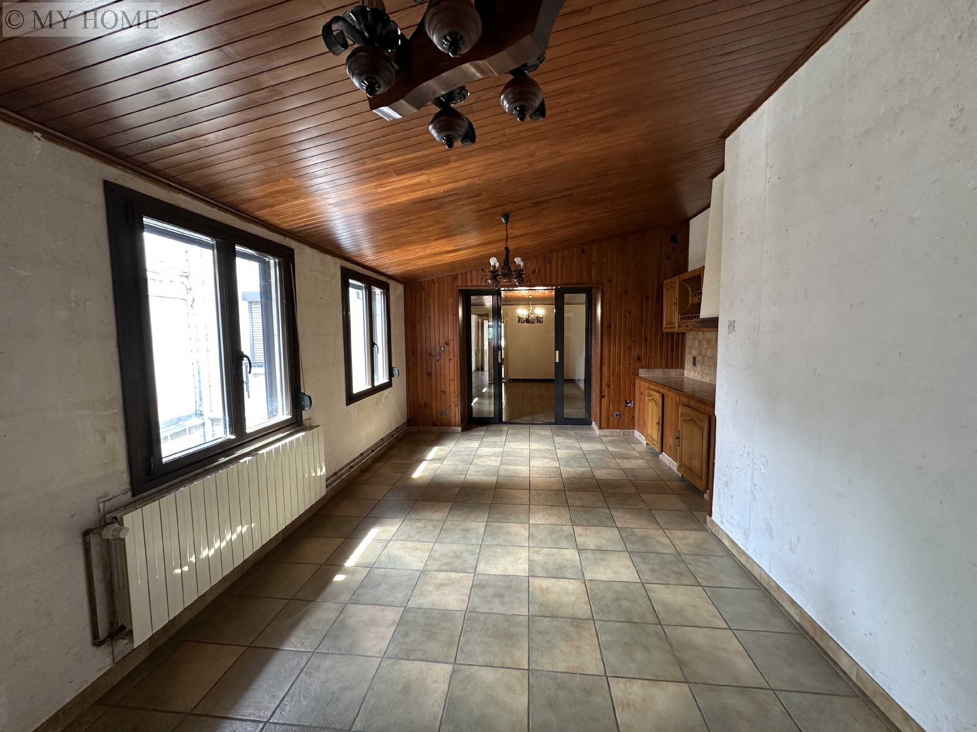 Vente maison - TOUL 156 m², 7 pièces