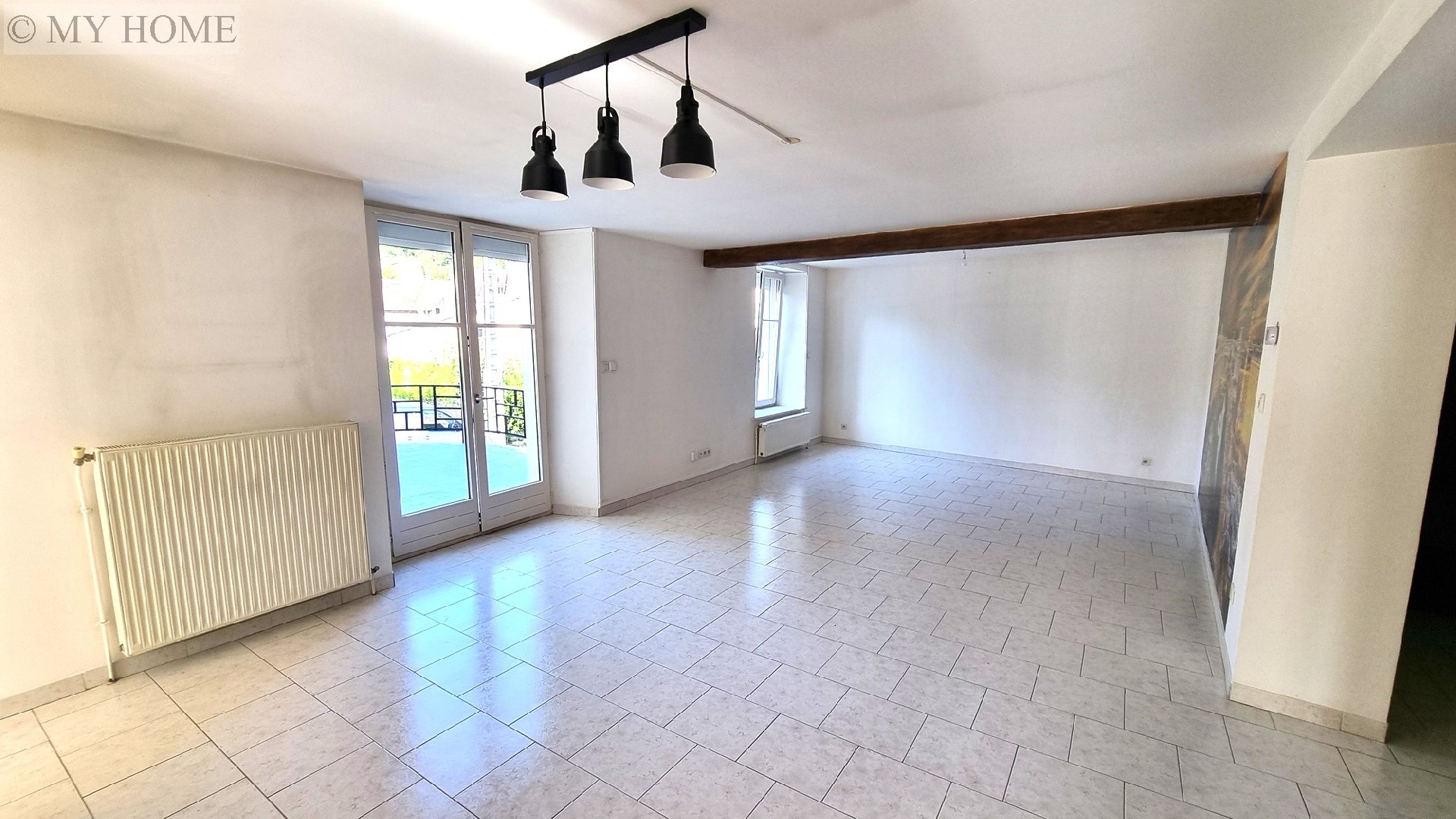 Vente maison - TOUL 195 m², 6 pièces