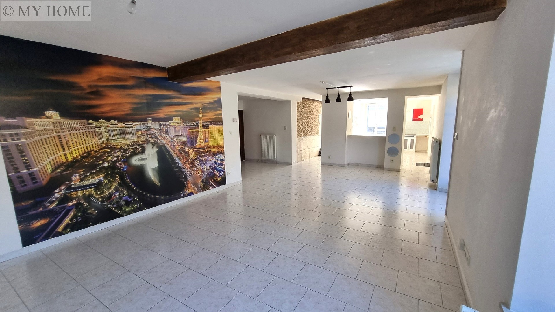 Vente maison - TOUL 195 m², 6 pièces